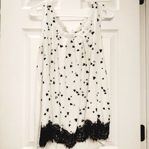 Janet Chung Black and White Sleeve Less Top Size 1X